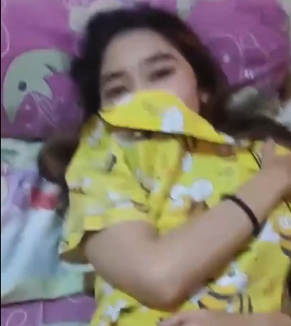 Video Terbaru Gadis Viral Live Ngentot Dengan Pacar