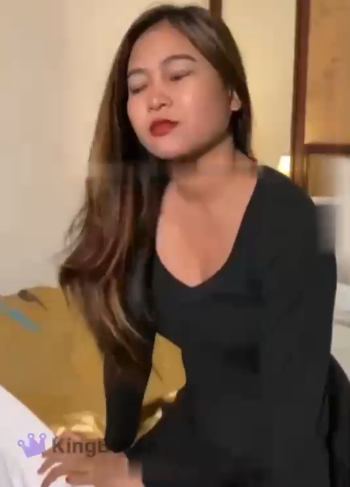 Video Viral Ana Harus Main Bertiga Sama 2 Cowok