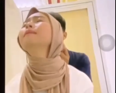 Bokep Indo Jilbab Cantik Ngewe Teman Kampus