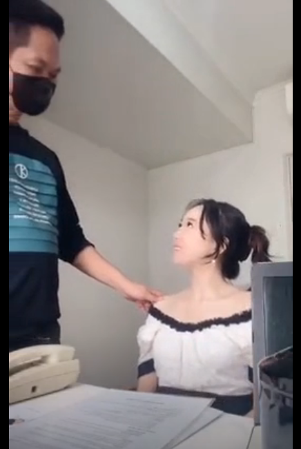 Gadis Polos Diajak Ngewe Sama Bos