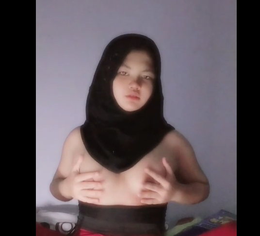 Bokep Viral Cewe SMP Berani Live Bugil
